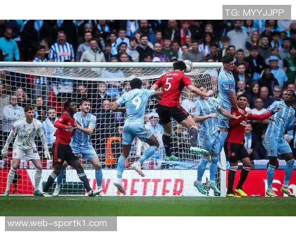 曼联密切关注考文垂16岁天才中场乔治谢泼德的潜力发展